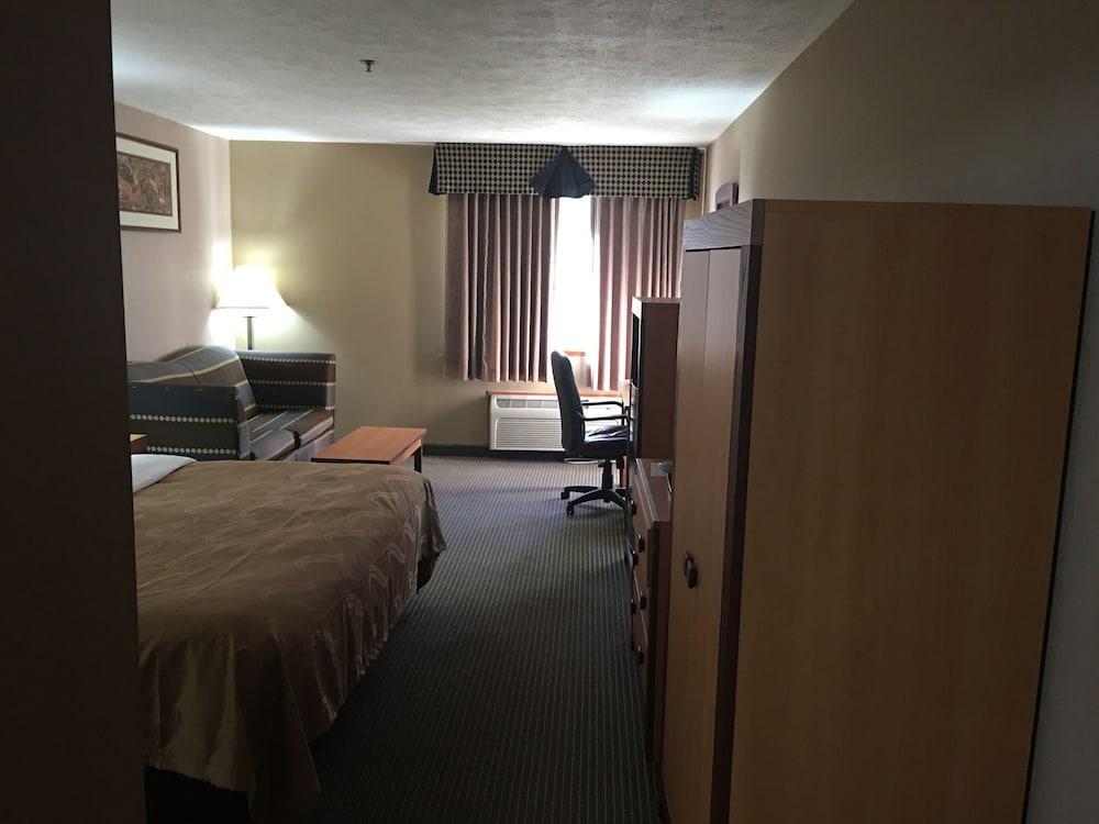 Quality Inn Nashville - Bloomington Eksteriør billede