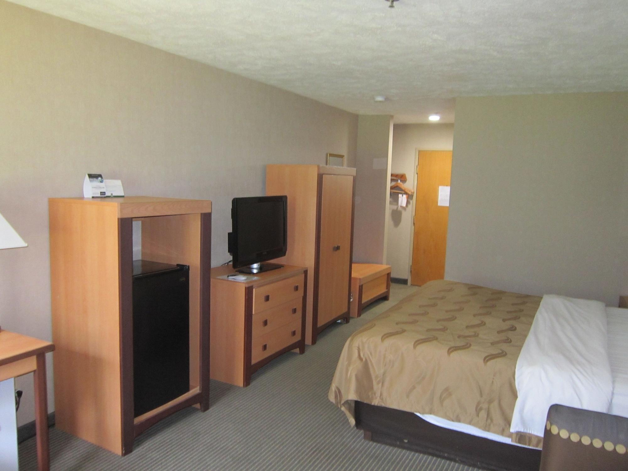 Quality Inn Nashville - Bloomington Eksteriør billede