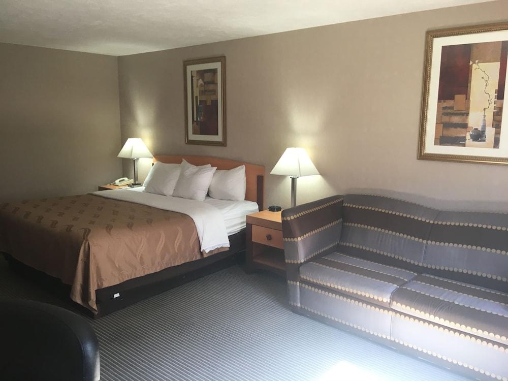 Quality Inn Nashville - Bloomington Eksteriør billede